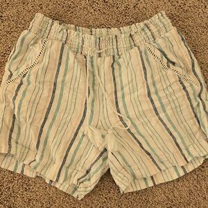 Briggs Womens Linen Highwaist Striped White/blue/pink Shorts In SMALL.